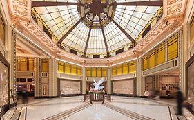 Fairmont Peace Hotel On The Bund